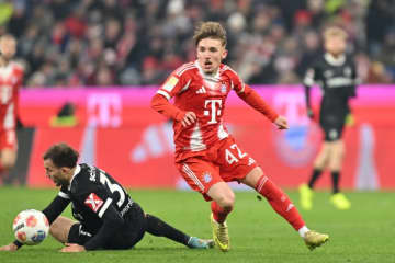 17歳カールをW杯へ！　ドイツ代表入りを大御所が猛プッシュ「議論の余地はまったくない」