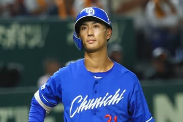 中日18歳が「怪物すぎる」　詰まってるのに…衝撃弾に愕然「なんでこれが入るんや」