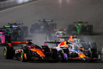 ハジャー6位「今年ベストの週末」ローソンは接触で好グリッドを生かせず「マシンが速かっただけに残念でならない」