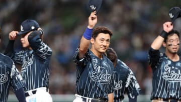 【西武】栗山巧が来季で引退表明　異例の生配信を見守る1万を超えるファンに「今の僕の気持ちを見てもらいたい」「バシバシ伝わってますので来季の僕のプレーを楽しみにして」