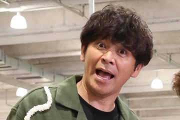 【オリックス】岡田圭右がフェンフェスタ登場　主演のオリ映画ＰＲ「ギャグがローマ字表記！」