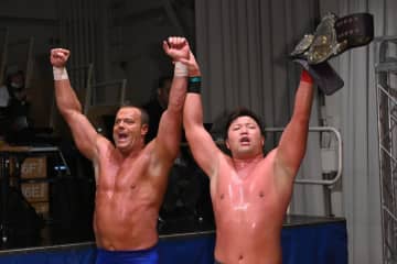 【全日本】宮原健斗＆スミスJr.　順調な滑り出しも…チーム名を巡って真っ向から対立