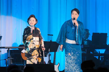 松前ひろ子＆三山ひろしが都内で“いい夫婦の日”ディナーショー開催、囲み取材と本編独自レポート！　三山が紅白出場報告　小山雄大、新人の平山花羽も出演