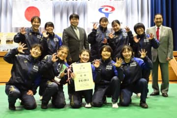 ＜レスリング＞【写真集】2025年東日本大学女子リーグ戦STIカップ／表彰式（団体・個人）