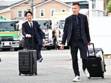 【福岡ボート・ＳＧチャレンジＣ】西山貴浩、池田浩二らが猛ダッシュで到着　西山は「もう足パンパンです」
