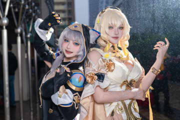 【コスプレ】美女レイヤーたちが作り出す幻想的な世界観にうっとり！『崩スタ』随一の人気ペア「アグライア＆サフェル」の絆が尊い【写真14枚】