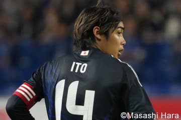 ｢見極めていた｣伊東純也の代わり！｢成功していない｣試合中のシステム変更は？3月シリーズで｢望まれる｣相手【日本代表｢11月シリーズ｣の大激論】(6)