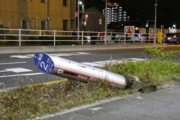 足立区のひき逃げ事件〝300メートル暴走〟の凄惨現場　逮捕された37歳の男は容疑を否認