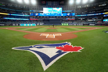 日本人対決で話題も…お馴染みロゴに規約違反“疑惑”　指摘されたBジェイズの未許可