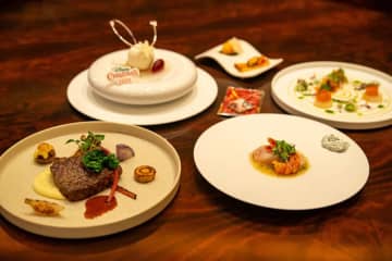 心ときめく“ディズニー・クリスマス”へ！ディズニーアンバサダーsub&reg;/subホテルで味わう、クリスマスの特別なひととき【浦安市舞浜】