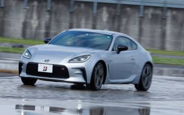 ブリヂストンのリアルとデジタルを活用したタイヤ開発、その足下を支えるテストドライバーのお仕事を体験してみた