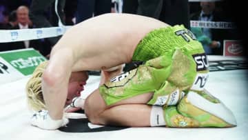 「試合負けました」那須川天心が初黒星で心境吐露　リング上での土下座に衝撃「姿勢自体がもう尊い」「批判も受け止めて」