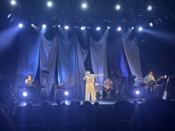 【ライブレポート】野田愛実、“blue”の世界に深く沈み、涙が溢れた＜EMI NODA Asia Tour 2025 “blue”＞完走「自分を認めて愛してあげられる、そんな時間であったら嬉しい」