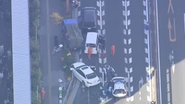 「神奈川県の山の方に行きたかった」足立ひき逃げ事件　窃盗容疑で逮捕の男が供述-警視庁