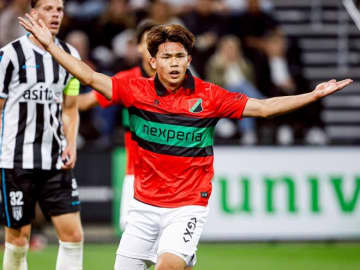 オランダで圧巻２発の日本人FWに同僚が感服！「あんなに爆発力があり、速いストライカーは見たことがない」