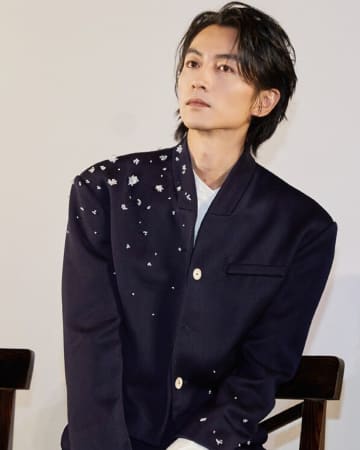 チェン・シャオの痩せた姿も話題に、清朝ドラマ「大生意人」が配信スタート