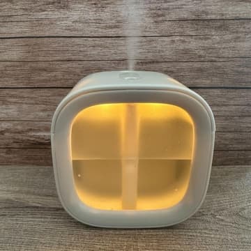 3COINS（スリコ）の「インテリアライト加湿器」が神！忙しい毎日の癒しと乾燥対策を叶える高見えアイテム