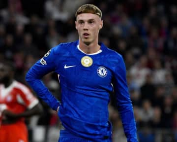 ドアにぶつけて小指を骨折だって!? ククレジャがパーマーの負傷に言及「たぶんFIFAのゲームで負けた腹いせで...」