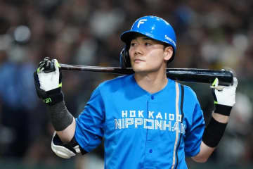日ハム“限定ユニ”が「カッコいい」　着想は球場の芝…清宮「ただの緑じゃない」