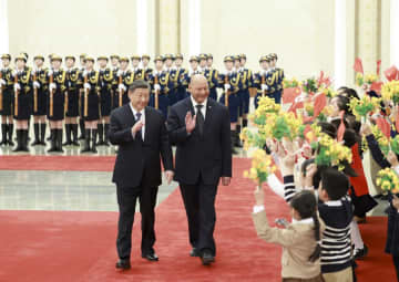 習近平主席、トンガ国王と会見