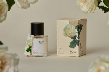 “花屋が作ったフレグランス”神秘的なバラ「ミルラローズ」の香り、青山フラワーマーケット新作