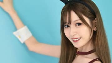 月城レミ｜青の兎姫、微笑む