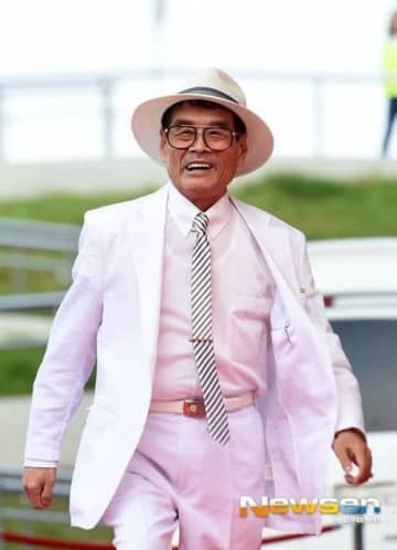 ベテラン俳優ナム・ポドンさん、2日前に死去していたことが明らかに…生前に番組内で涙する場面も