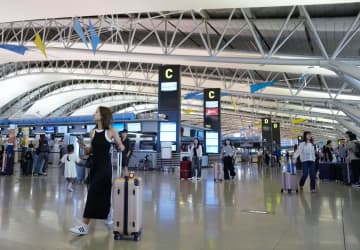 関空10月国際線241万人　16％増、円安で訪日客好調