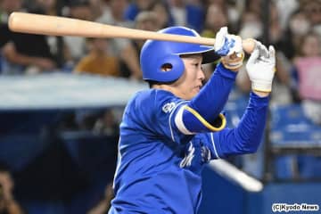 中日・岡林、2年ぶり3度目のベストナイン受賞「大変光栄な賞をいただき感謝」…「チームは悔しい結果」