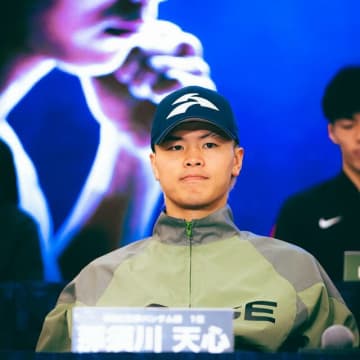 「誰だこの子は!?」ボクシング世界戦に映りこんだ美女ラウンドガールが超バズ、検索ランキングで天心超えの反響