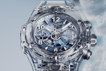 ウブロ“氷”着想の腕時計「ビッグ・バン」サファイアクリスタルで、雪の結晶型ローター搭載