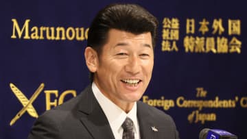 DeNA元監督・三浦大輔氏　井上拓真VS天心観戦を報告　会場ではまさかのDeNA戦士と再会も