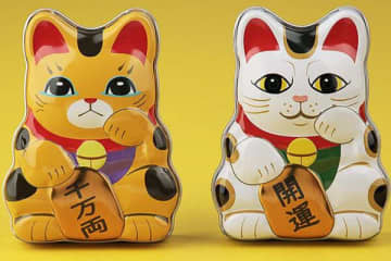 カルディ、開運！「ミニ招き猫缶 ボールチョコ」発売