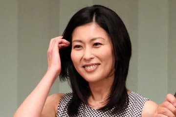 松たか子が出演する舞台で突然… “神演出”に人気芸人が大興奮　「もう危険すぎる！」