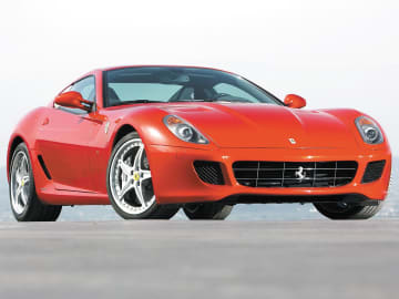 テストコースの名が与えられたフラッグシップ「フェラーリ 599GTB フィオラノ」【スーパーカークロニクル・完全版／048】