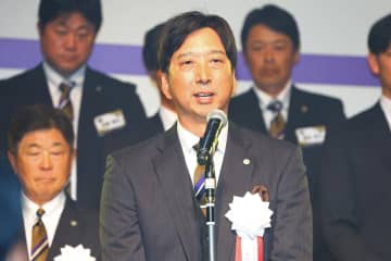 【阪神】藤川監督が優勝祝賀会で佐藤輝明の成長を称賛　「必ず２連覇を成し遂げる」