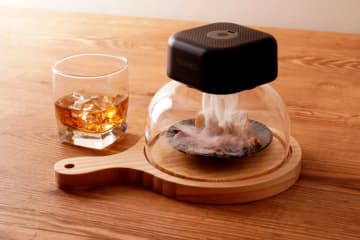 宅飲みをグレードアップ！ 火を使わない卓上燻製器「グルメスモークセレクション」