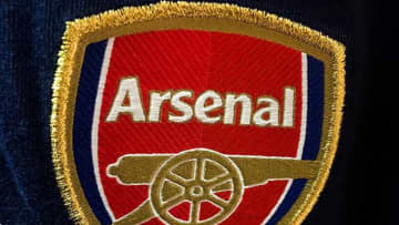 アーセナルがマルセイユのFWバズの獲得レースに参戦