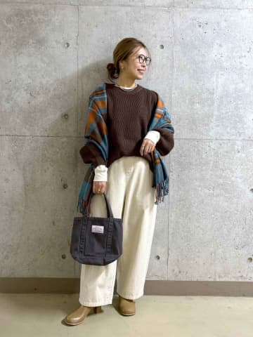 コーデのマンネリを回避！【studio CLIP】40代おしゃれ店員さんに学ぶ！「ストール活用術」