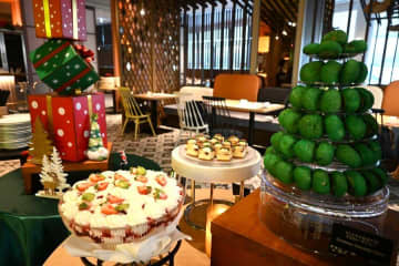 難波でスイーツ＆和洋タイ料理食べ放題！１年のご褒美クリスマスビュッフェ