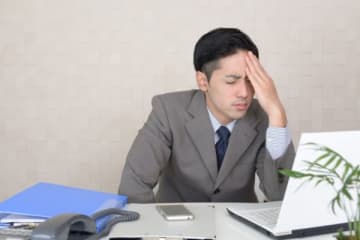 “配属ガチャ”でハズレを引いた 40 代男性の悲痛な叫び「ストレスで思考がストップしている」