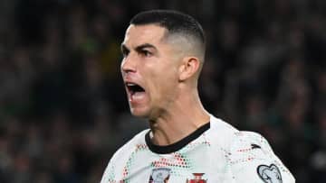 異例の特別措置！40歳ロナウド、暴力行為で退場も出場停止処分は1試合だけに『減刑』…W杯本大会の欠場なし