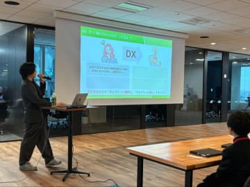 アルサーガパートナーズ、九段中等教育学校の中1生に生成AIワークショップを実施