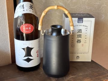 飲み過ぎ注意! 熱燗が魔法のようにはかどる「酒燗器」