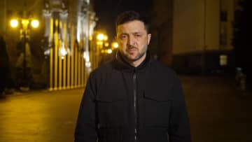 ウクライナ ゼレンスキー大統領「和平案に応じる用意」　有志国会合で協議進む