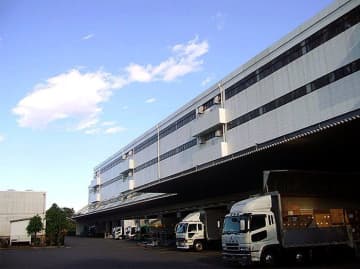 納品伝票電子化の運用開始 伊藤忠食品と大塚倉庫 東京・昭島物流センターで