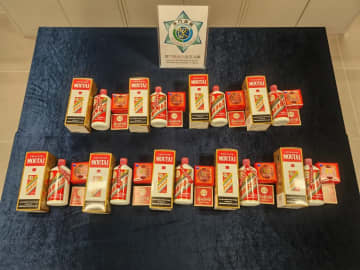 マカオで偽の中国白酒販売…中国人の男逮捕