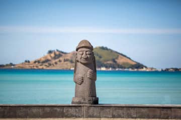 中国人観光客が増えた韓国でピリピリムード　想像絶する迷惑行為で国立公園の巡察強化へ