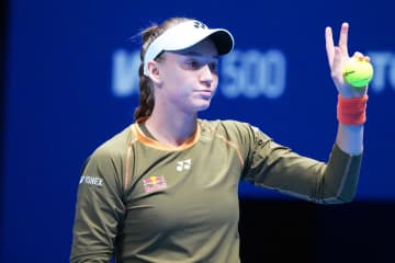 世界５位ルバキナが負の感情を表に出さない理由。「子どもたちの悪い見本にはなりたくない」＜SMASH＞