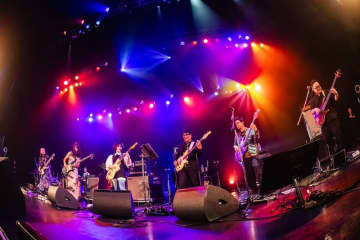 「いくつになってもベースを弾くのが楽しい」凄腕ベーシスト達とReiが魅了した【THE BASS DAY LIVE】＜大阪公演レポート＞